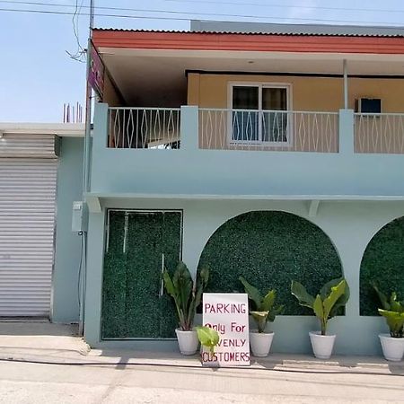 Havenly Guesthouse And Body Massage Spa Моалбоал Екстериор снимка